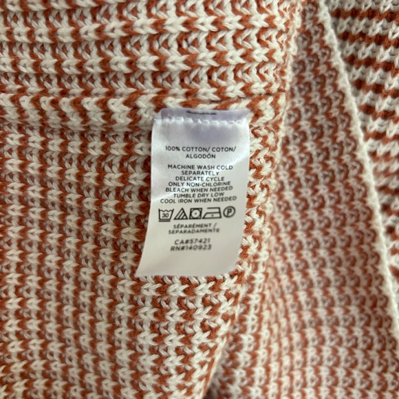 LOFT V-Neck Knit Sweater Cream and Burnt Orange XS - Picture 3 of 4